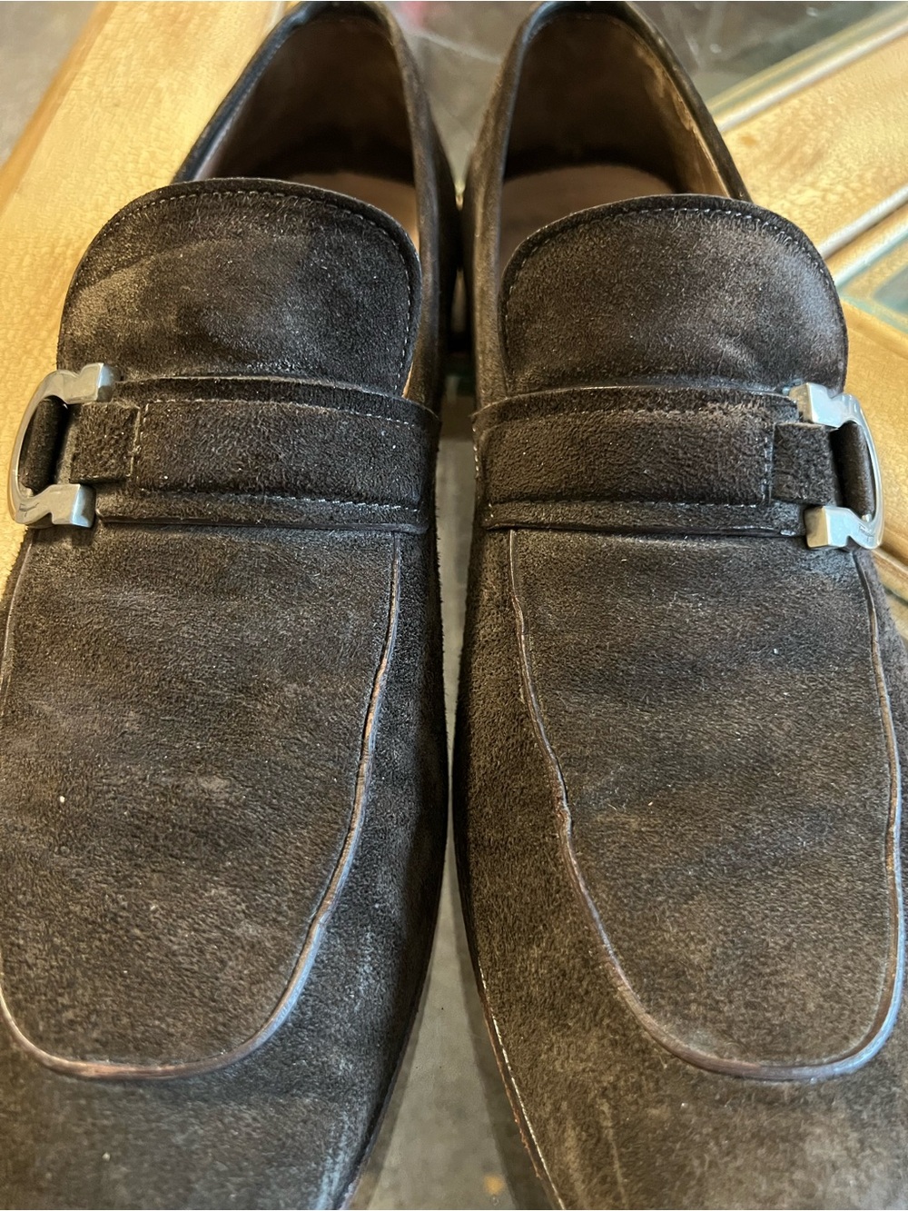 Salvatore Ferragamo Men's Suede Gancini Bit Loafers in Dark Brown 9.5D - Picture 2 of 9
